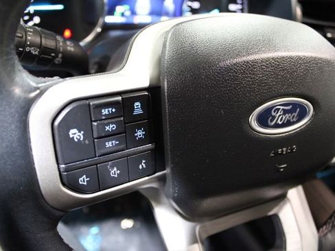 Used 2022 Ford Expedition Max Limited image 40