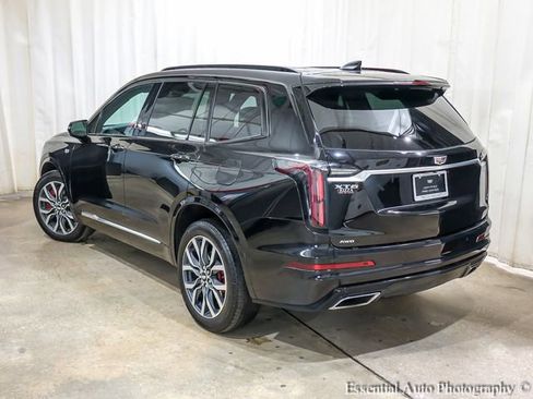 Certified 2024 Cadillac XT6 Sport w/ LPO, Floor Liner Package image 7