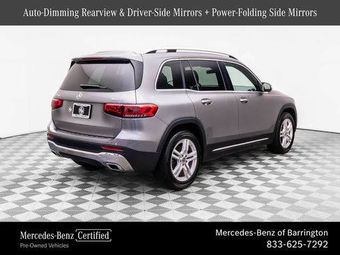 Used 2023 Mercedes-Benz GLB 250 4MATIC w/ Premium Package image 6