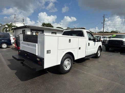 Used 2014 Ford F250 XL w/ Power Equipment Group image 6