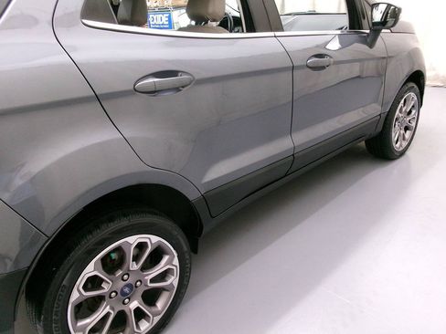 Used 2018 Ford EcoSport Titanium AWD/4WD image 10