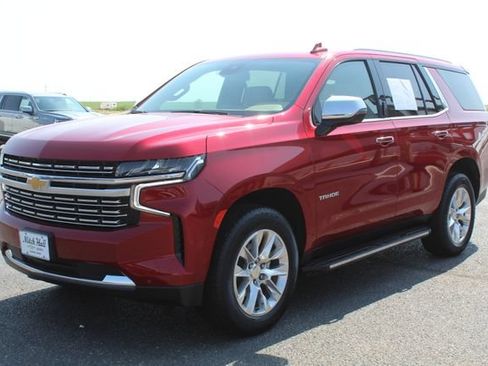 Used 2023 Chevrolet Tahoe Premier AWD/4WD image 11