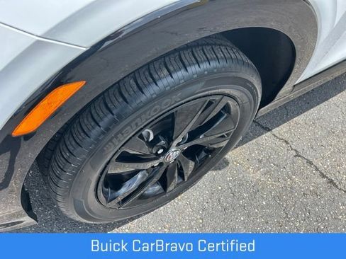 Certified 2024 Buick Encore GX Sport Touring AWD/4WD image 17