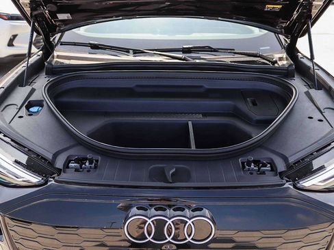 New 2027 Audi Q6 e-tron Premium AWD/4WD image 37