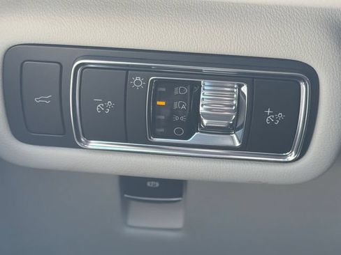 New 2026 Lincoln Nautilus Reserve AWD/4WD image 33