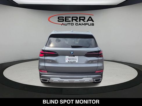 Used 2026 BMW X5 xDrive50e AWD/4WD image 13