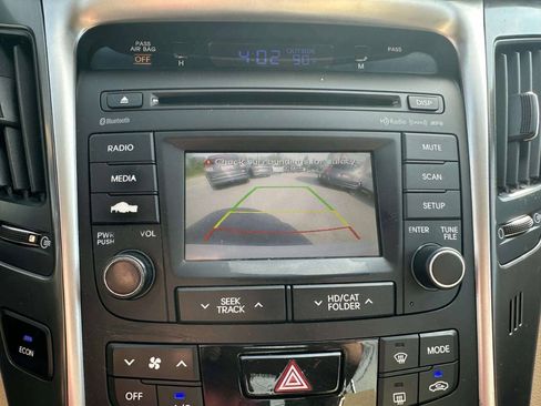 Used 2015 Hyundai Sonata Hybrid FWD image 30
