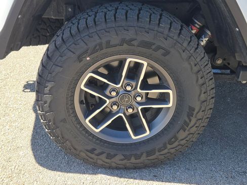 Used 2022 Jeep Gladiator Mojave w/ LED Lighting Group image 31