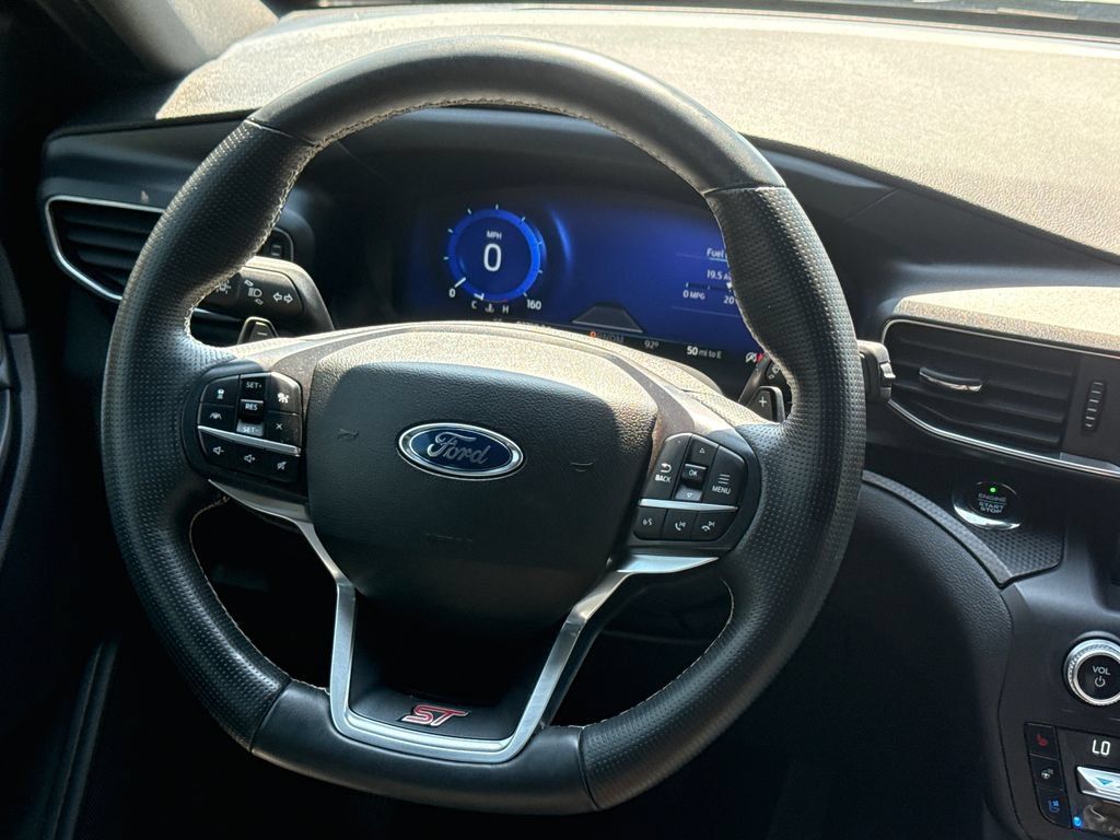 Used 2020 Ford Explorer ST w/ Premium Technology Package AWD/4WD image 13