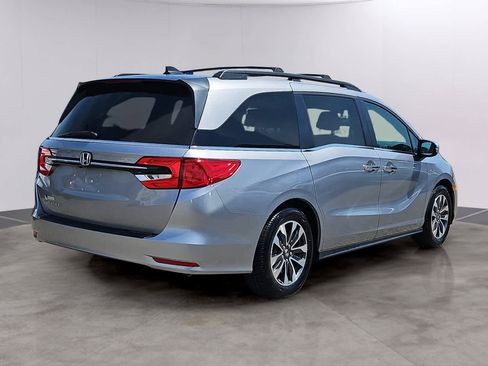 Certified 2023 Honda Odyssey EX-L image 4