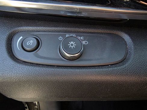 Used 2024 Buick Envista Avenir image 13