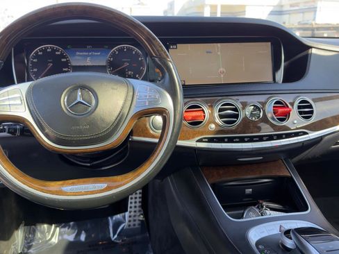 Used 2015 Mercedes-Benz S 550 4dr Sdn S 550 4MATIC image 39