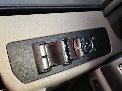 Used 2019 Ford F250 XLT w/ XLT Value Package image 14