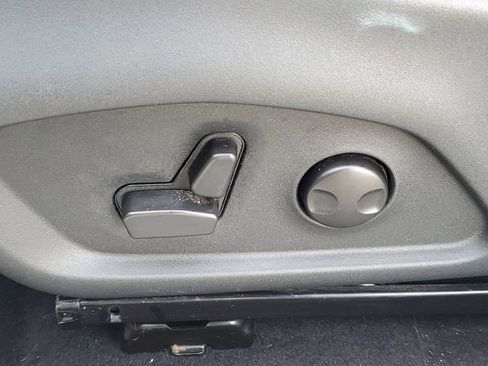 Certified 2022 Jeep Compass Limited image 11