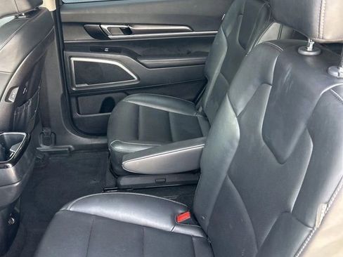 Used 2024 Kia Telluride SX X-Line AWD/4WD image 12