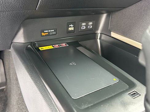 Used 2025 Toyota Camry LE image 26