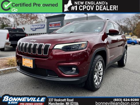 Used 2020 Jeep Cherokee Latitude Plus w/ Cold Weather Group AWD/4WD image 1