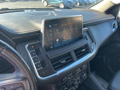 Used 2022 Chevrolet Suburban RST w/ Luxury Package image 24