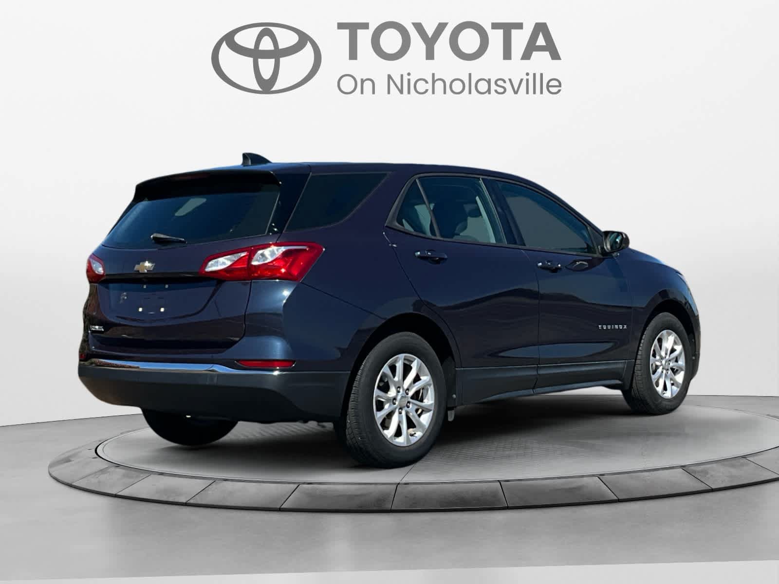 Used 2018 Chevrolet Equinox LS FWD image 5