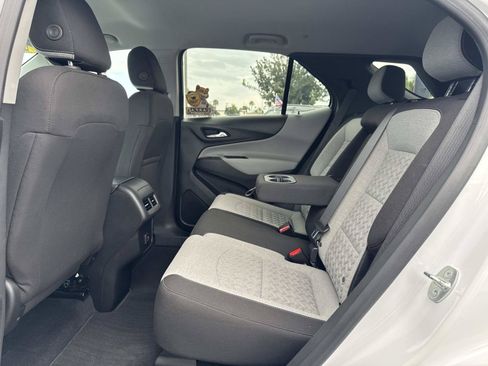 Used 2023 Chevrolet Equinox LS w/ LS Convenience Package FWD image 26