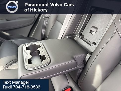 New 2026 Volvo XC60 B5 Ultra w/ Climate Package image 15