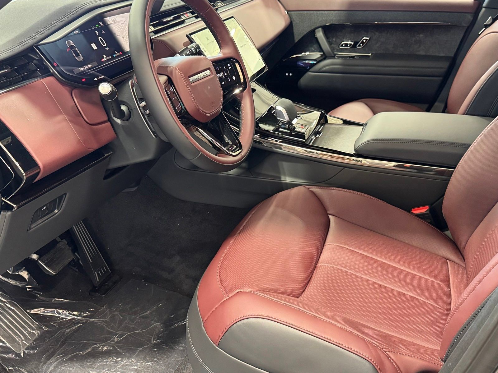 New 2026 Land Rover Range Rover Sport Dynamic SE AWD/4WD image 14
