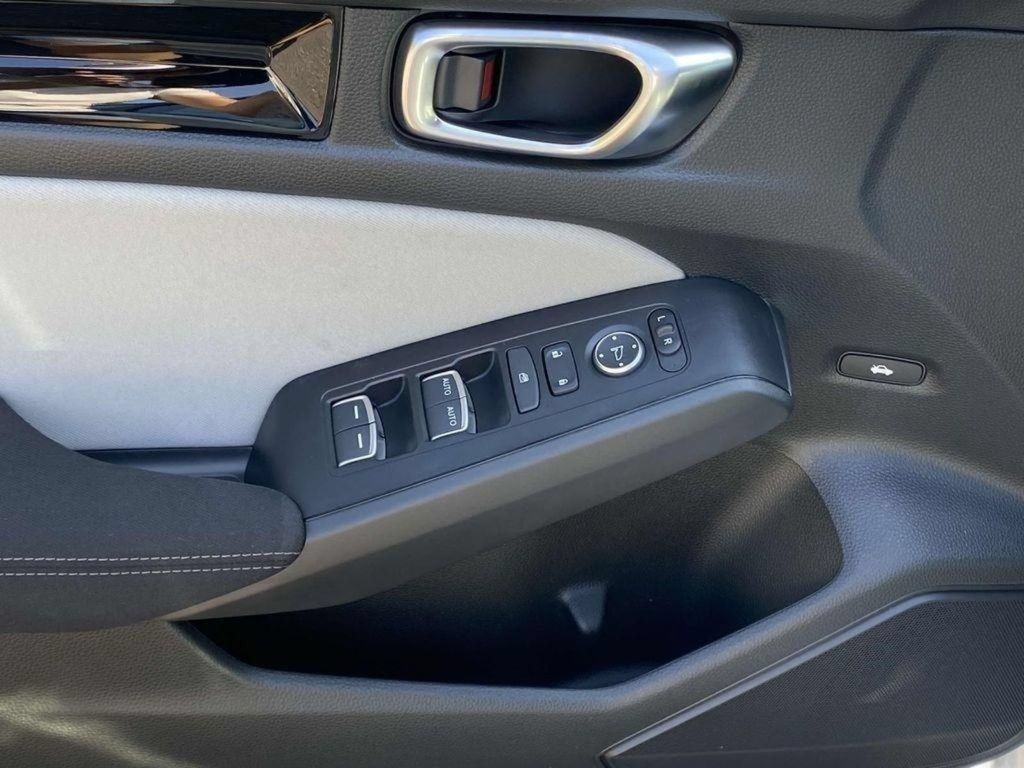 New 2025 Honda Civic Sport image 13