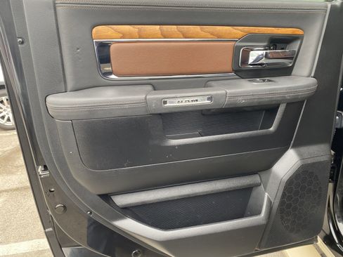 Used 2015 RAM 2500 Longhorn w/ Convenience Group image 25