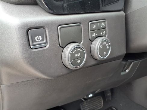 New 2026 Chevrolet Silverado 1500 LT w/ Texas Edition Plus RWD image 15