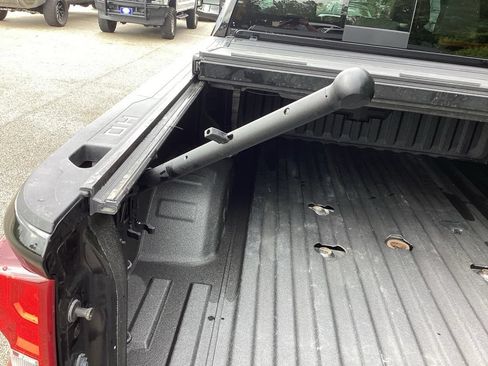 Used 2022 Chevrolet Silverado 2500 LTZ AWD/4WD image 15