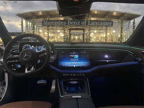 Used 2026 Mercedes-Benz E 53 AMG e 4MATIC Sedan image 7