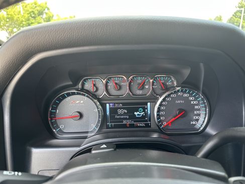 Used 2019 Chevrolet Silverado 2500 LT w/ Custom Sport Edition AWD/4WD image 21