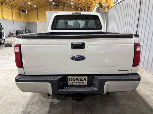Used 2014 Ford F250 XL w/ Power Equipment Group image 8