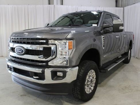 Used 2021 Ford F250 XLT w/ XLT Premium Package AWD/4WD image 34