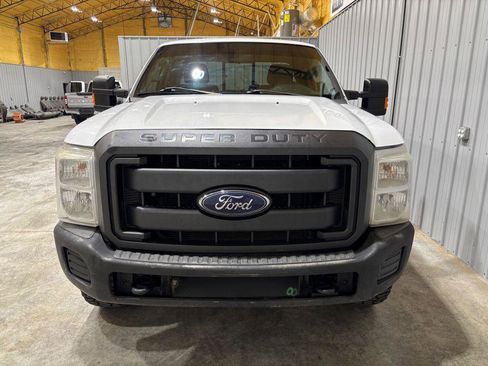 Used 2014 Ford F250 XL w/ Power Equipment Group AWD/4WD image 7