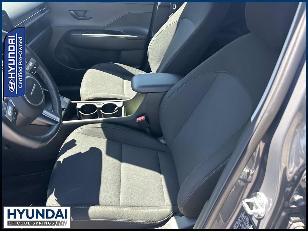 Used 2024 Hyundai Kona SEL FWD image 15
