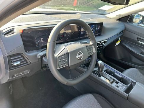 New 2026 Nissan Sentra SV w/ SV Convenience Package FWD image 21