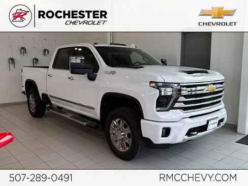 New 2026 Chevrolet Silverado 3500 High Country w/ Z71 Off-Road Package AWD/4WD image 1