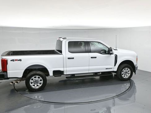 Certified 2023 Ford F250 XLT w/ F-250 >10K GVWR Package image 45