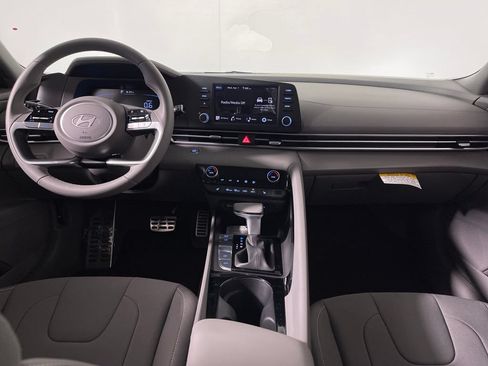 New 2026 Hyundai Elantra SEL Sport Premium FWD image 13