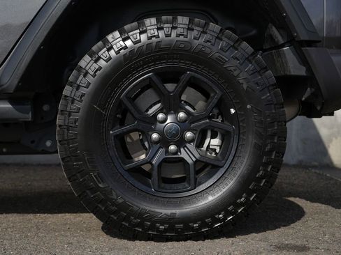 Used 2025 Jeep Wrangler Unlimited Sport S 4xe image 14