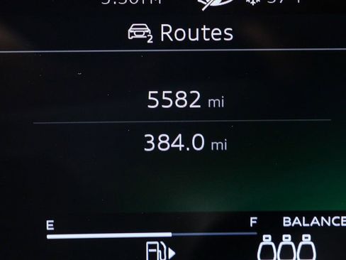 Certified 2025 Audi Q5 Premium w/ Convenience Package image 11