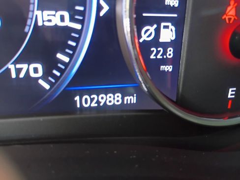 Used 2019 Chevrolet Malibu Premier w/ Sun and Wheel Package image 6