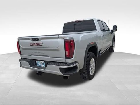 Used 2022 GMC Sierra 2500 Denali w/ Denali Ultimate Package AWD/4WD image 3