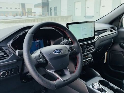 New 2026 Ford Escape ST-Line w/ Tech Pack #1 image 12