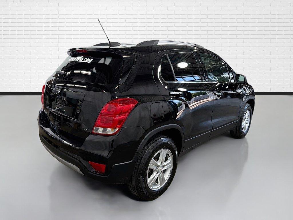 Used 2020 Chevrolet Trax LT w/ LT Convenience Package AWD/4WD image 9