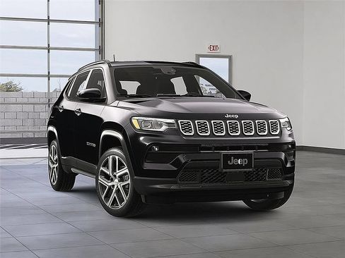 New 2024 Jeep Compass Limited w/ Elite Group AWD/4WD image 9