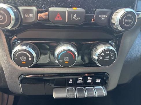 Certified 2025 RAM 1500 Big Horn RWD image 16