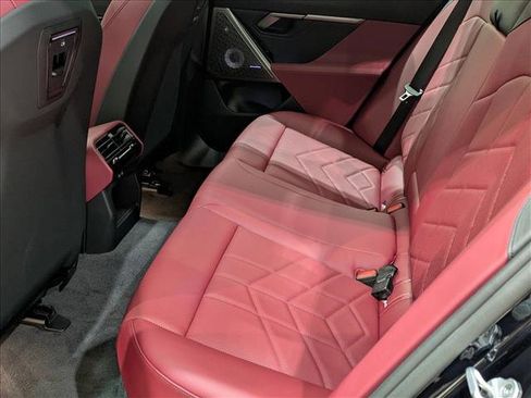 Used 2026 BMW 550e xDrive image 20