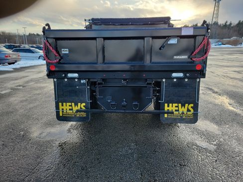 New 2026 GMC Sierra 3500 Pro w/ Convenience Package image 6